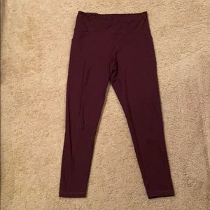 EUC size 8 Victoria’s Secret maroon legging